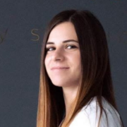 Simona Kuchtová Simona Kuchtová